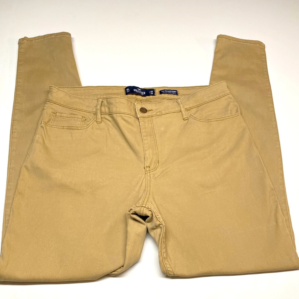 Hollister high rise Khakis
